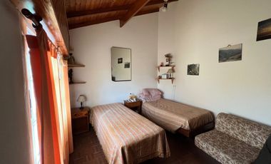 VENTA 2 CASAS EN BLOCK 2 CUADRAS D/ MAR SANTACLARA