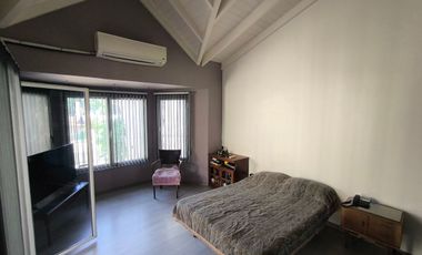 Venta Casa 5 amb en Longchamps + dpto de 2 amb