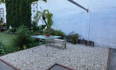 Venta Casa 5 amb en Longchamps + dpto de 2 amb