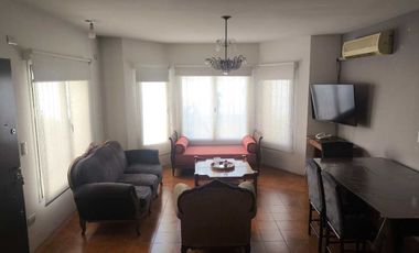 Venta Casa 5 amb en Longchamps + dpto de 2 amb