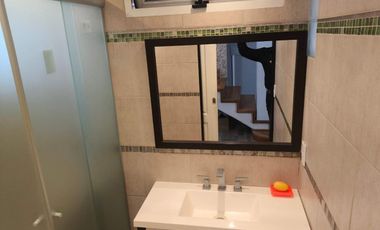 Venta Casa 5 amb en Longchamps + dpto de 2 amb