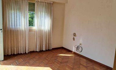 VENTA DE CASA EN JOSÉ C. PAZ