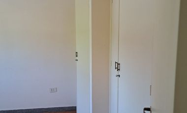 VENTA DE CASA EN JOSÉ C. PAZ