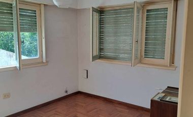 VENTA DE CASA EN JOSÉ C. PAZ