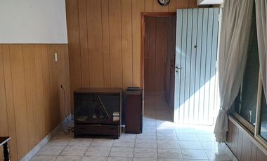 VENTA DE CASA EN JOSÉ C. PAZ