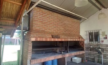 VENTA QUINTA 5 AMBIENTES TRUJUI MORENO