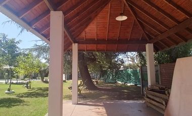 VENTA QUINTA 5 AMBIENTES TRUJUI MORENO