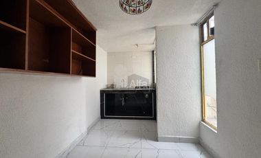 Casa un piso dúplex con cochera techada Toluca