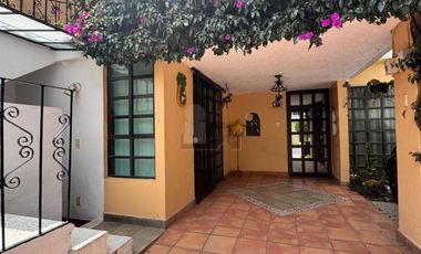 Casa un piso dúplex con cochera techada Toluca