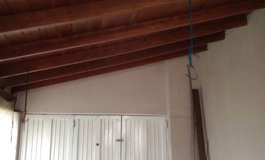 Venta Casa 3 Amb.  en Barrio Pileta  R. Mejía  Excelente EstadoC/Fdo. Libre