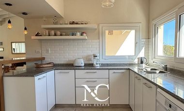 Casa en venta en Costa Esmeralda al golf