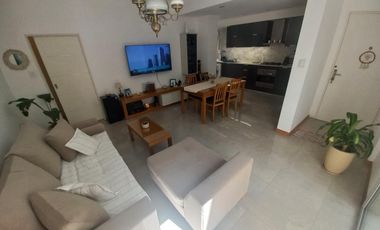 2 Amb reciclado a nuevo con 2 patios – Sin expensas – Lomas Oeste