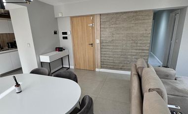 Departamento de categoria de 4 amb con 2 cocheras en Lanus Oeste