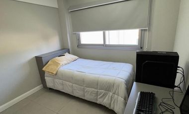 Departamento de categoria de 4 amb con 2 cocheras en Lanus Oeste