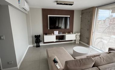 Departamento de categoria de 4 amb con 2 cocheras en Lanus Oeste