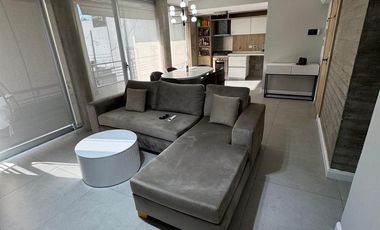 Departamento de categoria de 4 amb con 2 cocheras en Lanus Oeste