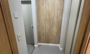 Departamento de categoria de 4 amb con 2 cocheras en Lanus Oeste