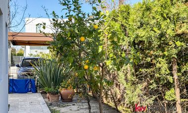 Casa  en venta en El Encuentro con laguna- Benavidez