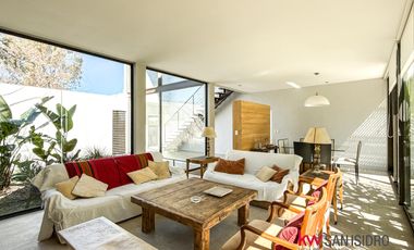 Casa  en venta en El Encuentro con laguna- Benavidez