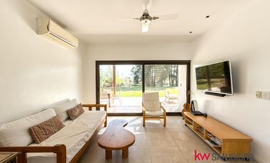 Casa  en venta en El Encuentro con laguna- Benavidez