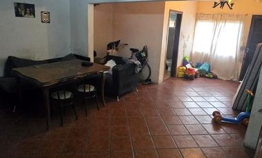 Casa en Banfield Este