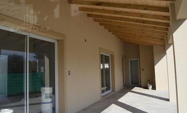 BAYUGAR PROPIEDADES/ CASA/ EL PORTAL DE PILAR