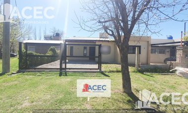Venta - Casa  - Ibarlucea