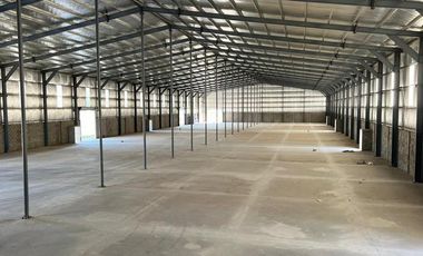 Alquiler 4640 mts cubiertos totales Nave industrial / logistica Cat 3 Poligono industrial Spegazzini 9000 mts totales