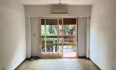 Alquiler de Departamento de 2 amb con balcon en Ramos Mejia