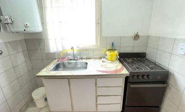 Alquiler de Departamento de 2 amb con balcon en Ramos Mejia