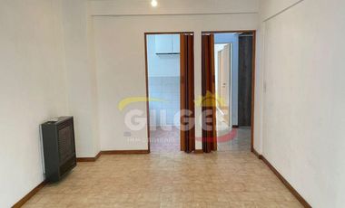 Alquiler de Departamento de 2 amb con balcon en Ramos Mejia