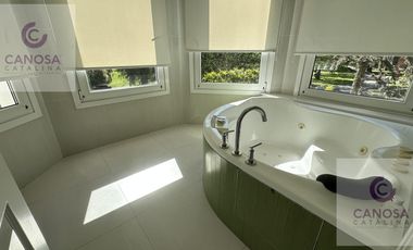 VENTA - Casa en Saint Thomas -Canning