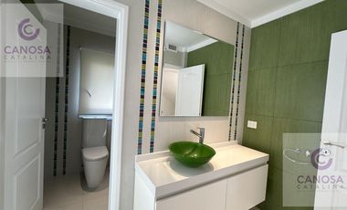 VENTA - Casa en Saint Thomas -Canning