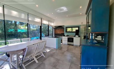 Casa en venta en Las Acacias de Hudson, apto crédito. Hudson. Oportunidad.