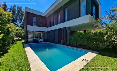 Casa en venta en Las Acacias de Hudson, apto crédito. Hudson. Oportunidad.