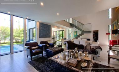 Casa en venta en Las Acacias de Hudson, apto crédito. Hudson. Oportunidad.