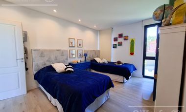 Casa en venta en Las Acacias de Hudson, apto crédito. Hudson. Oportunidad.