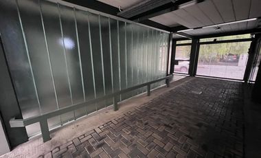 Departamento amoblado de 2 ambientes con cochera y terraza propia