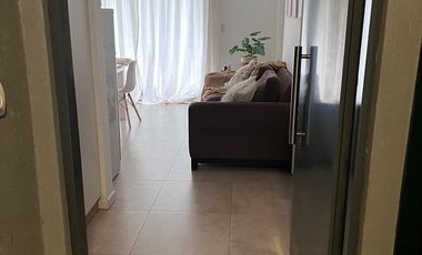 Departamento amoblado de 2 ambientes con cochera y terraza propia