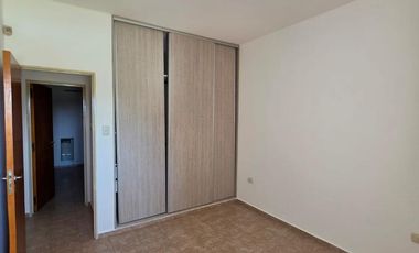 IMPERDIBLE CASA ESQUINA EN BARRIO PARQUE NORTE - MONTE CRISTO
