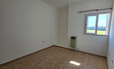IMPERDIBLE CASA ESQUINA EN BARRIO PARQUE NORTE - MONTE CRISTO