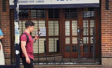 VENTA DE LOCAL  EN INMEJORABLE ZONA COMERCIAL