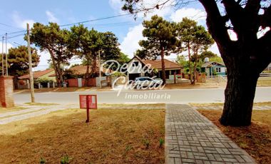 VENTA CASA MAR DE AJO SAN RAFAEL 4 AMBIENTES CON PILETA