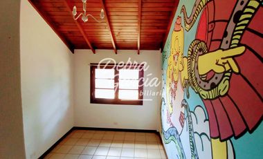 VENTA CASA MAR DE AJO SAN RAFAEL 4 AMBIENTES CON PILETA