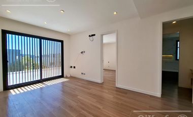Casa de 6 ambientes En Venta  a estrenar en Greenville Polo Resort Hudson Berazategui