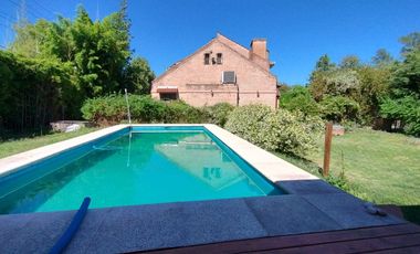 Casa - Maschwitz Village