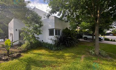 Casa En Alquiler San Matias