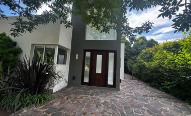 Casa En Alquiler San Matias