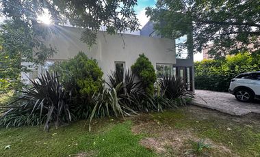Casa En Alquiler San Matias