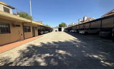 Excelente lote para desarrollo | 1.126 m² con cocheras y depósito | Banfield Oeste